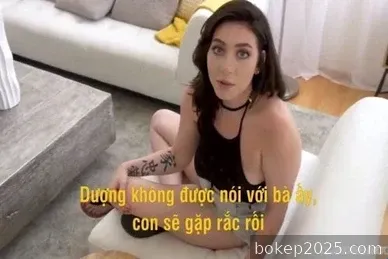 Ayah tiri memeras putri istri Vietsub