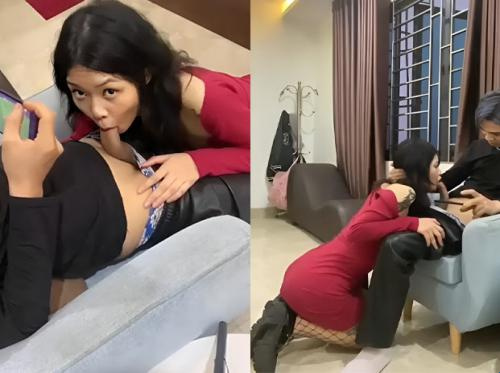 Baby Tom suka menghisap ayam